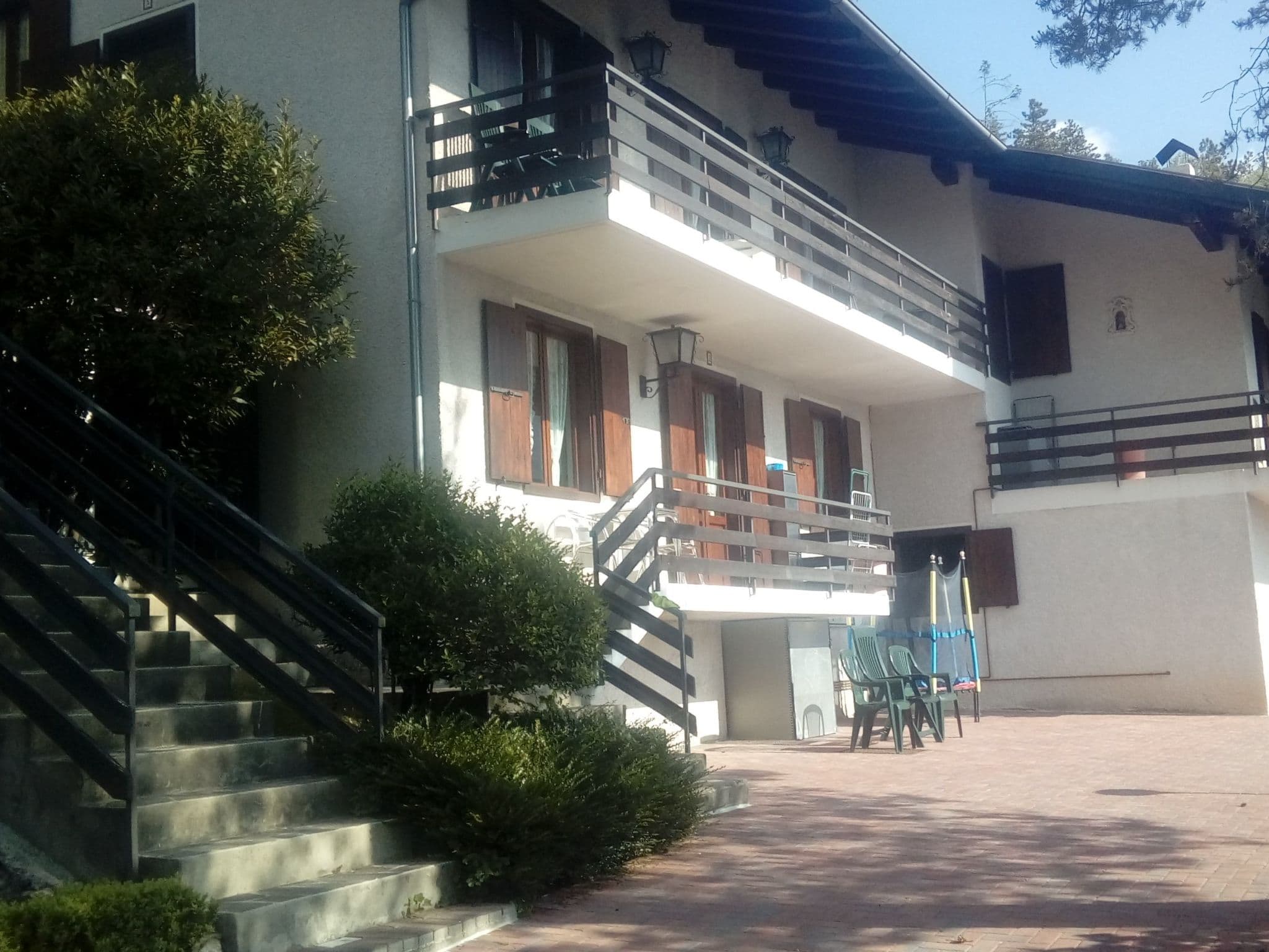 Gallery Image 17
