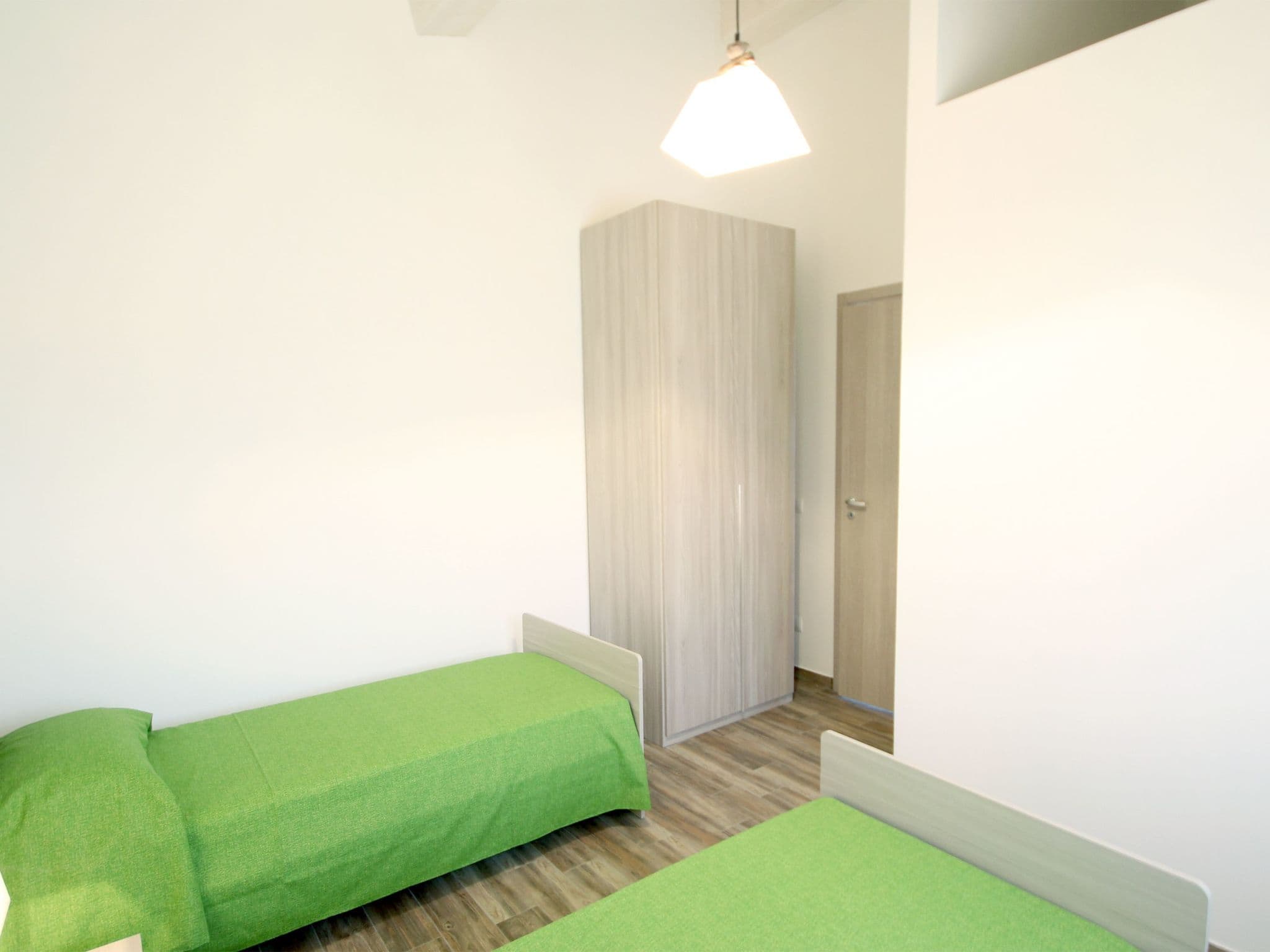 Gallery Image 21