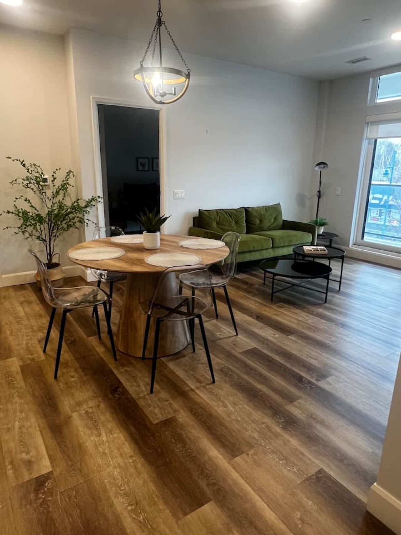 Gallery Image 12
