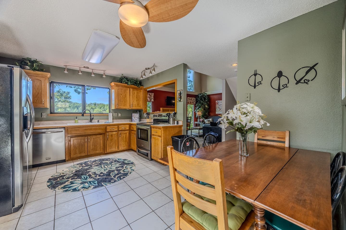 Kitchen Entry