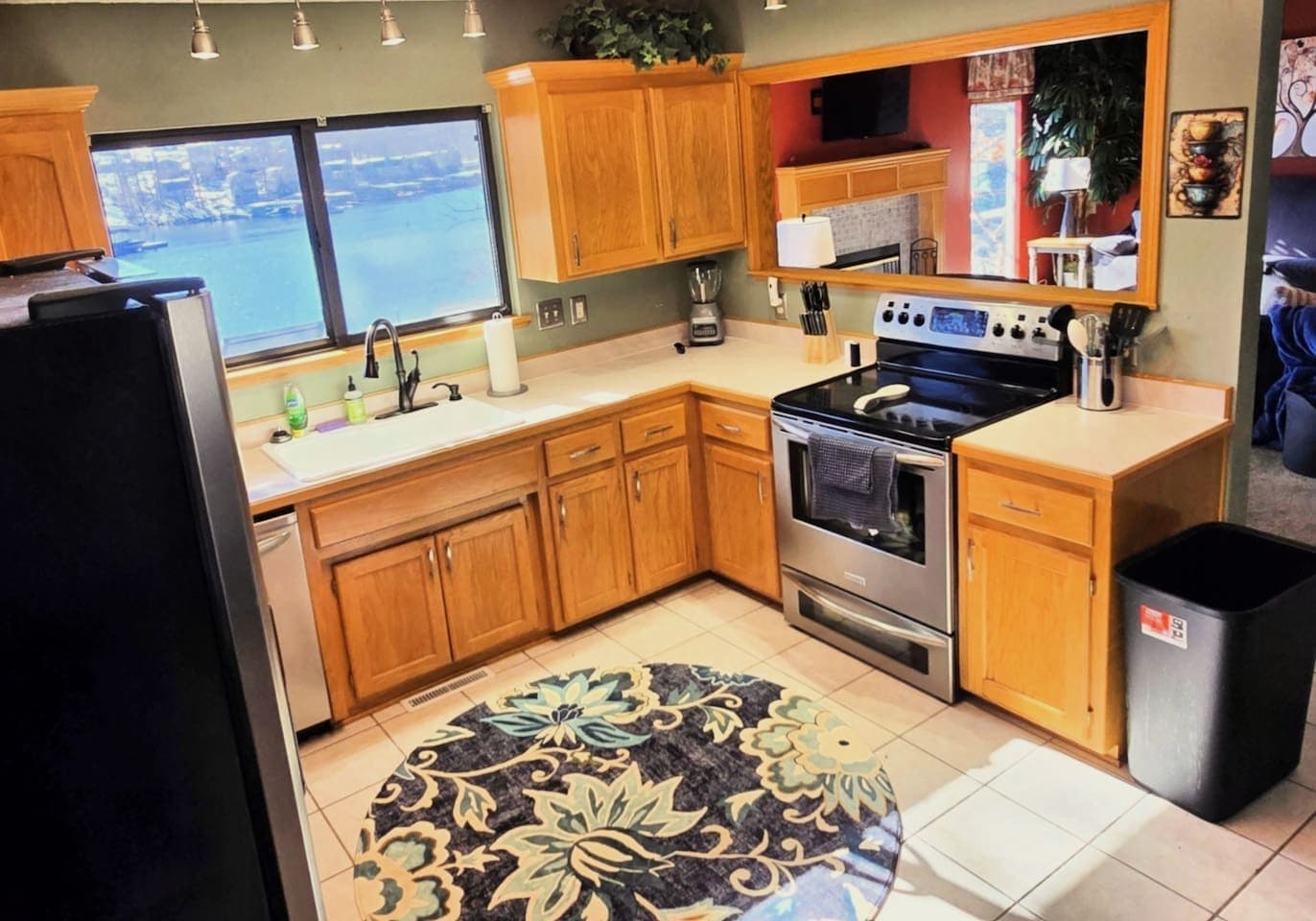 Kitchen 1