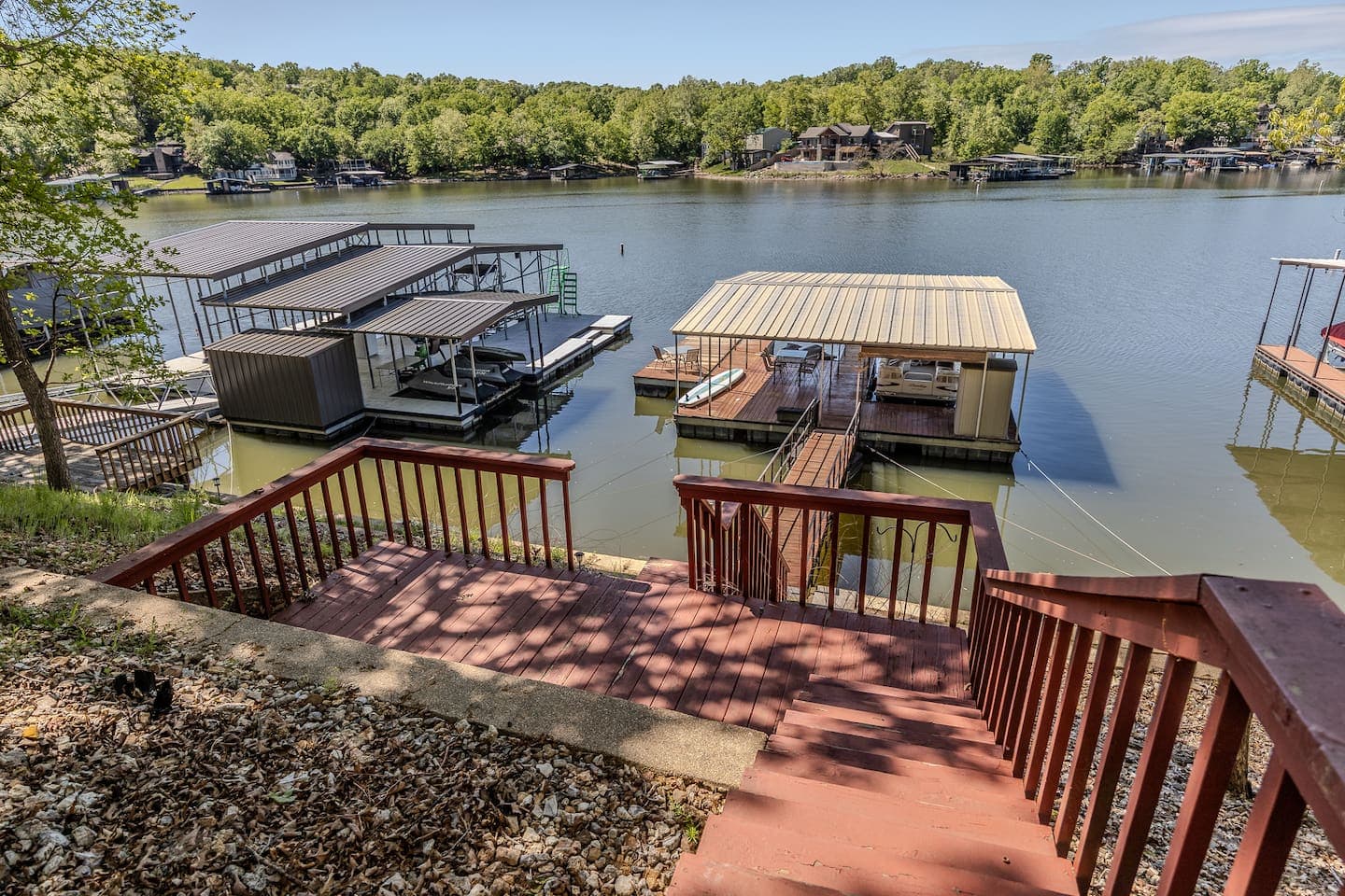 Dock 