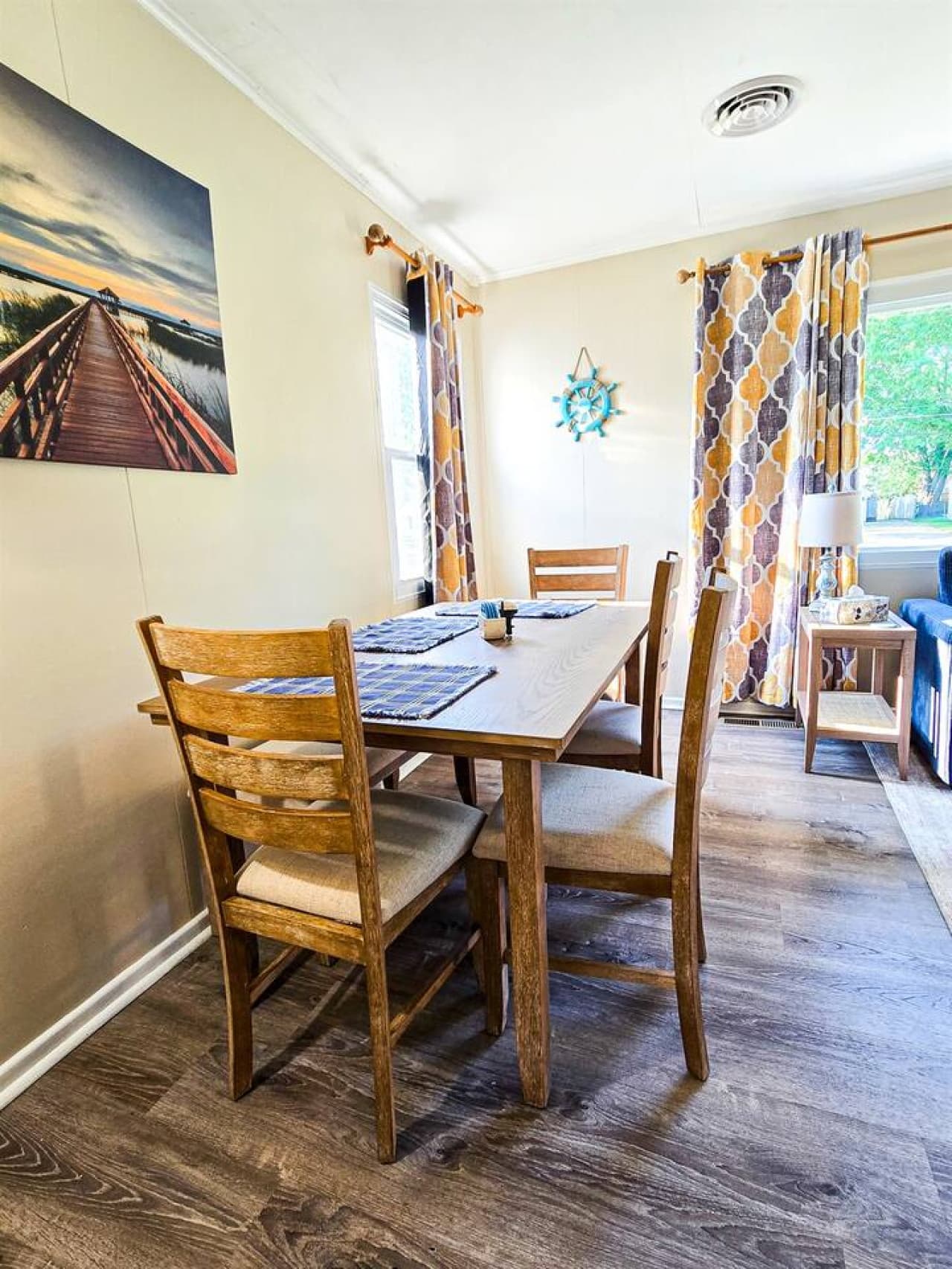 Extra dining area