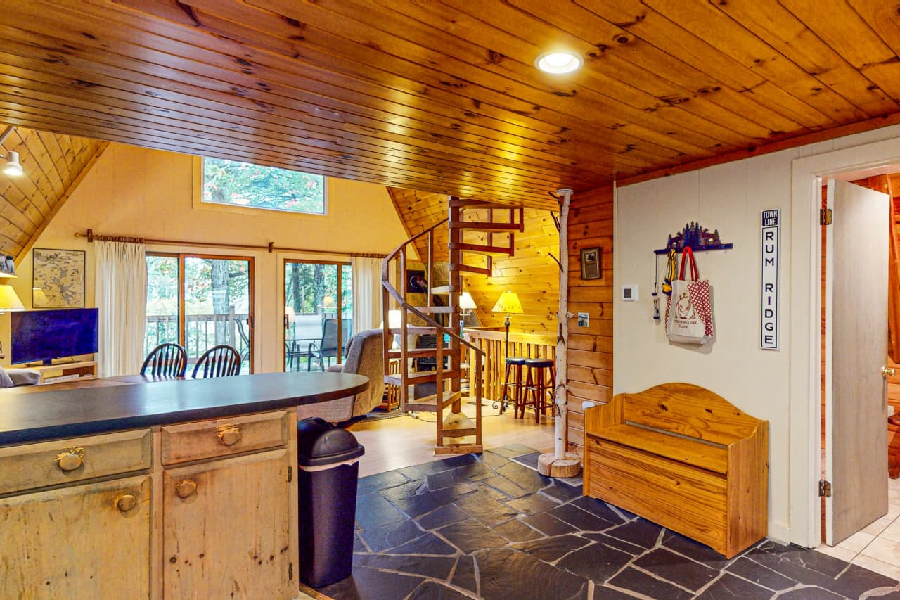 Kitchen 1.jpeg