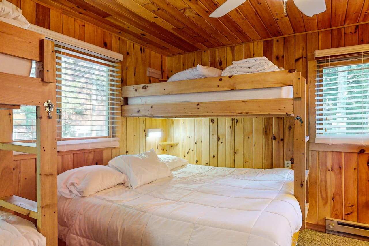 49-Sloper-Bunkhouse-11112024_233010.jpg