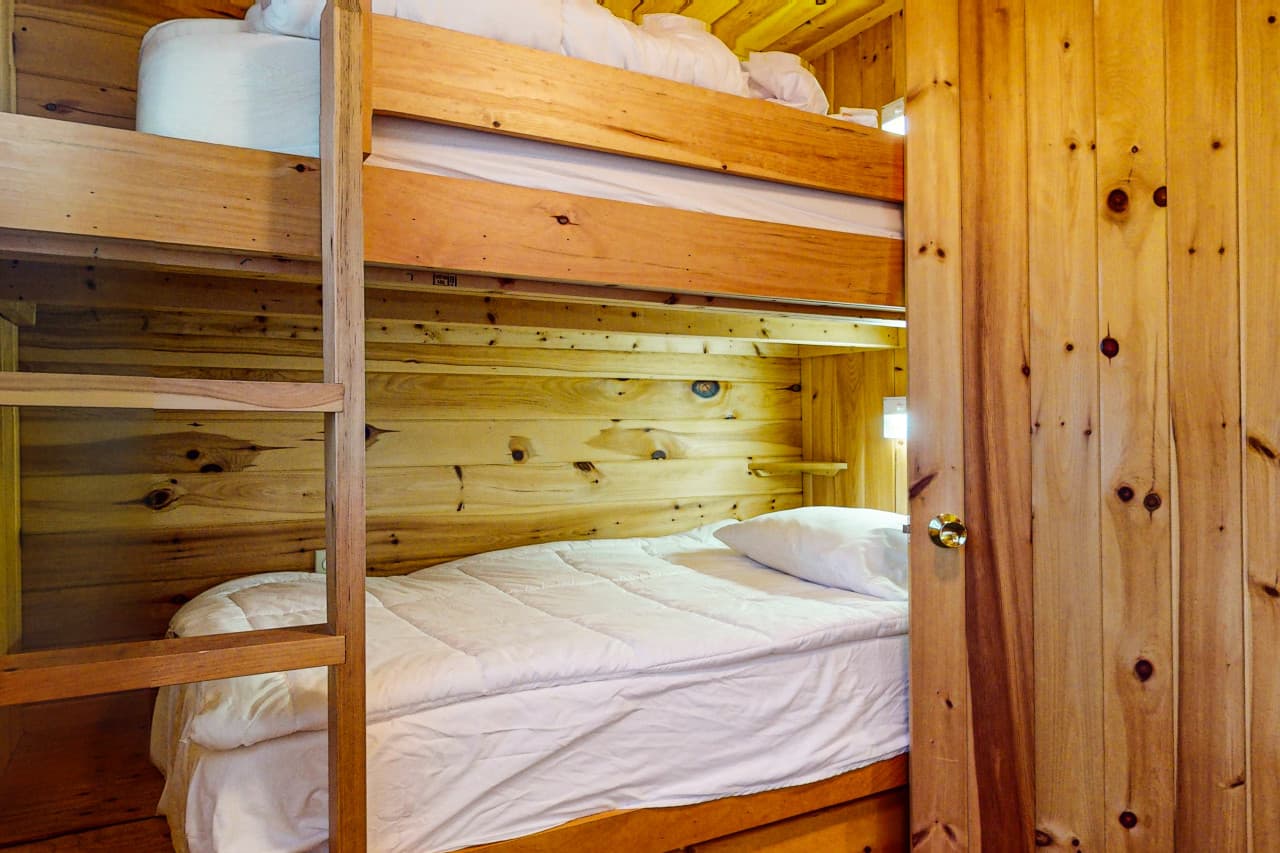49-Sloper-Bunkhouse-11112024_233214.jpg