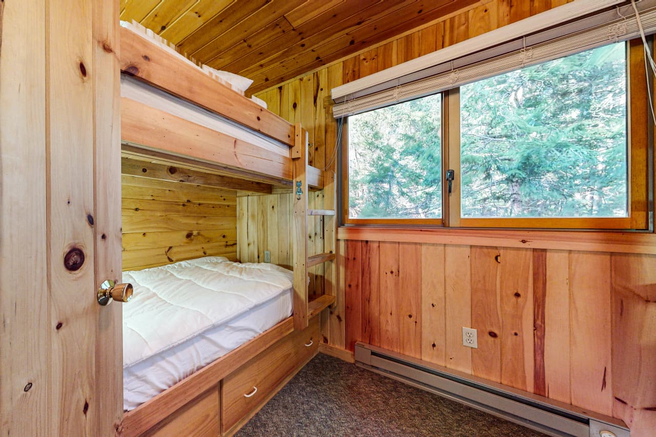 49-Sloper-Bunkhouse-11112024_233313.jpg