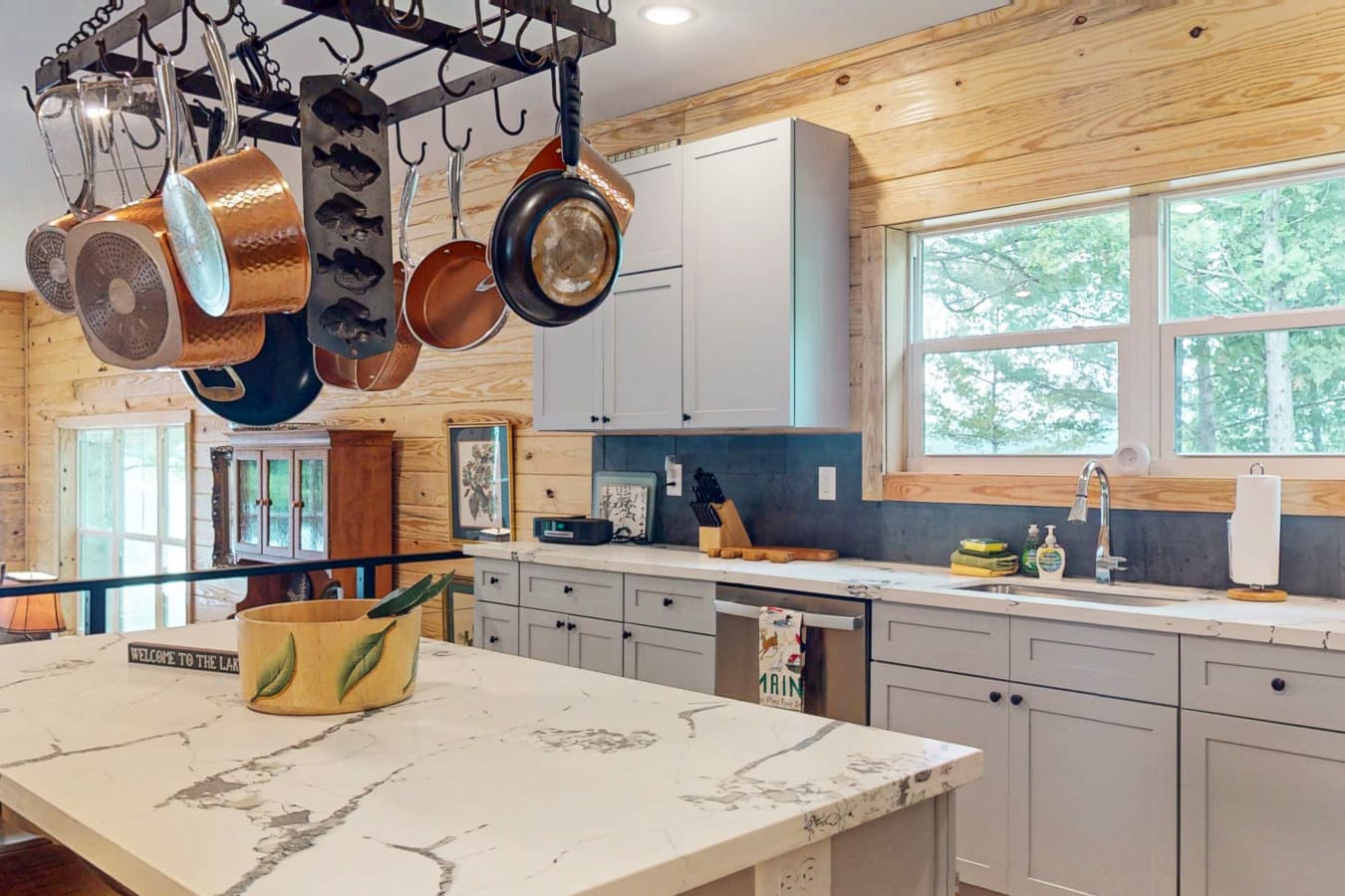 Kitchen 1.jpeg