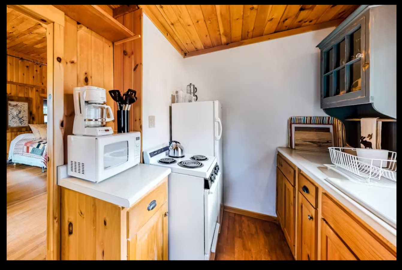 2025-03-11 21_13_06-Rustic Camp _ 2 BD Greenville, ME Vacation Rental _ Vacasa.png