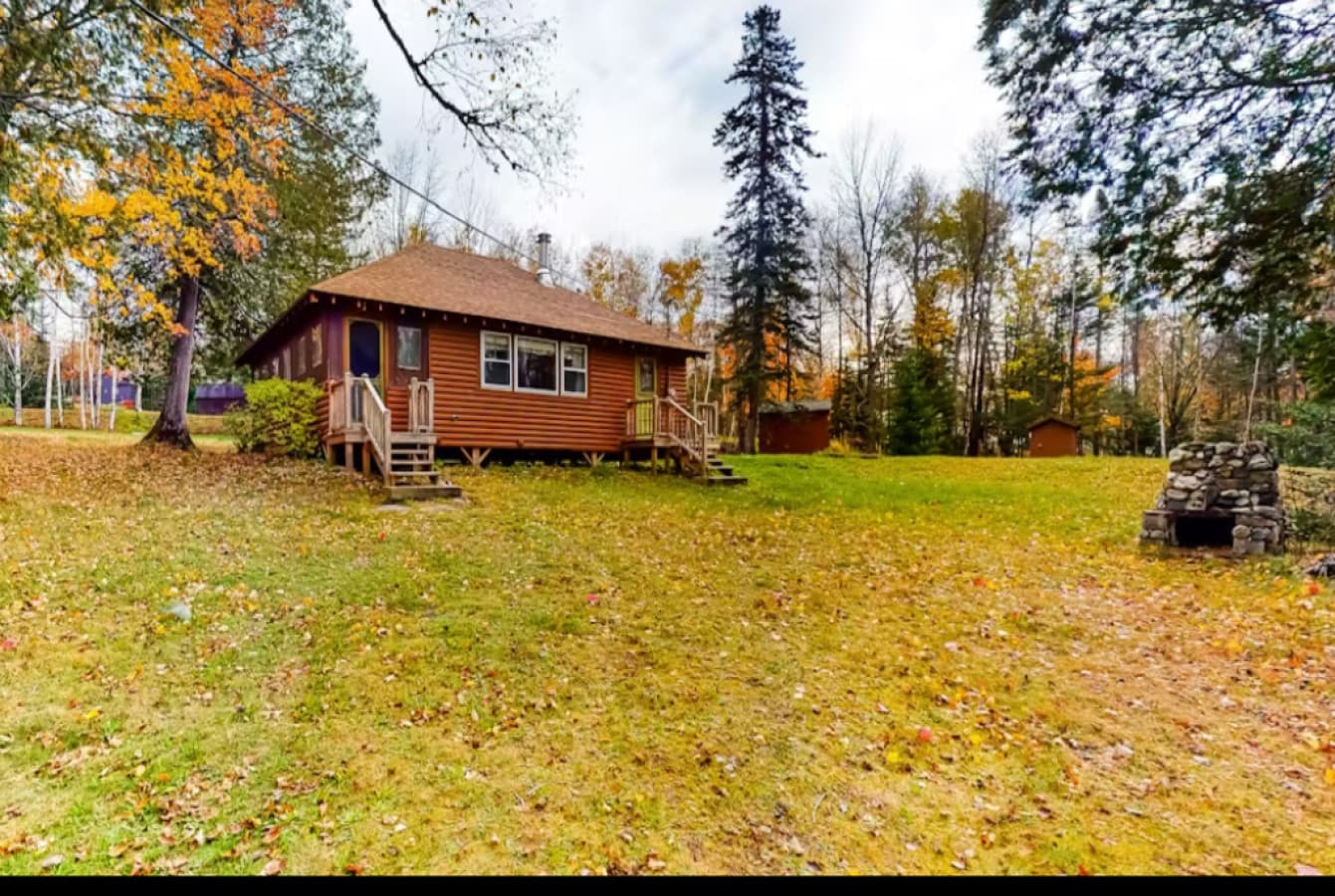2025-03-11 21_11_45-Rustic Camp _ 2 BD Greenville, ME Vacation Rental _ Vacasa.png