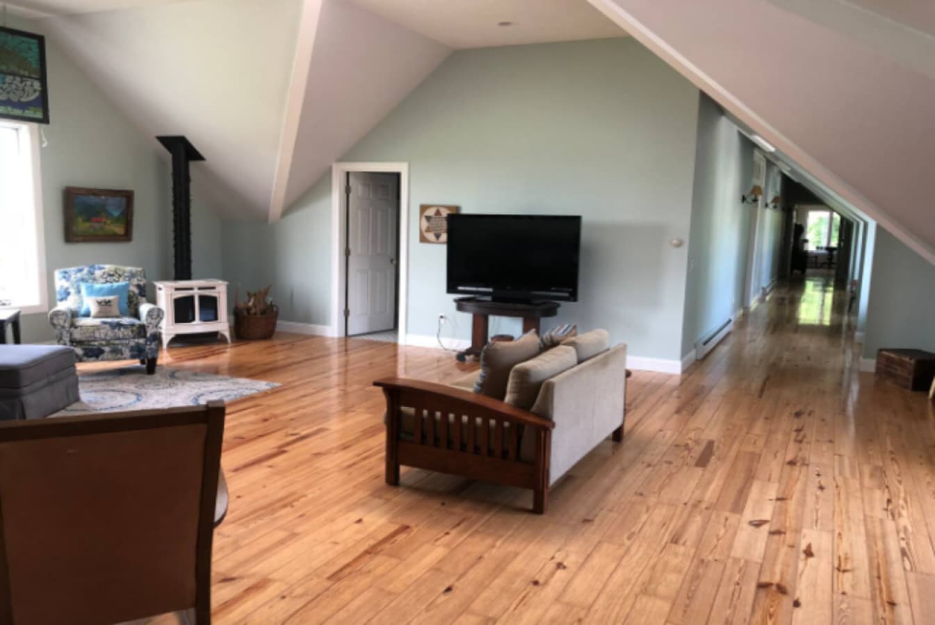 2025-04-16 09_04_35-Your space preview - Listing editor - Airbnb.png