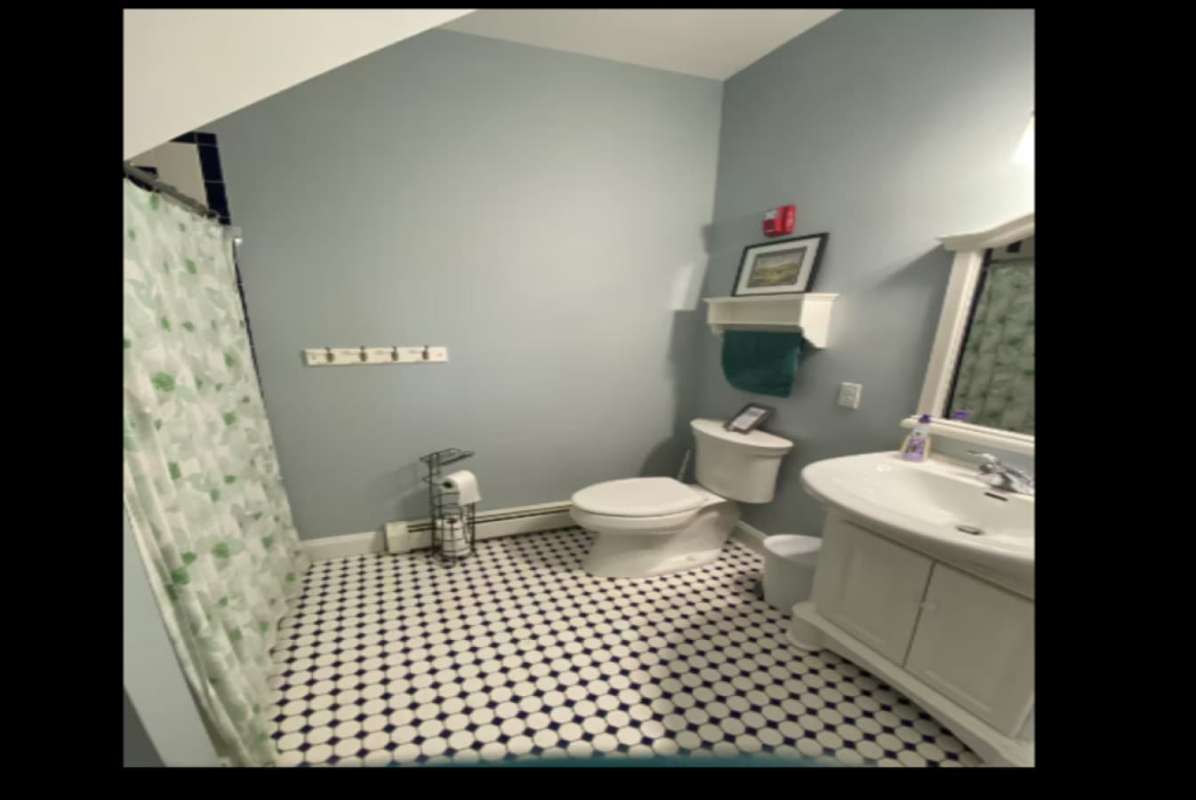 2025-04-16 09_12_01-Your space preview - Listing editor - Airbnb.png
