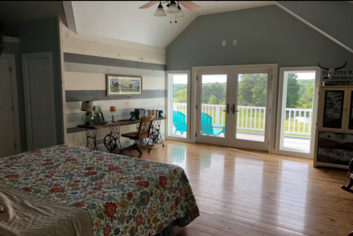 2025-04-16 09_05_33-Your space preview - Listing editor - Airbnb.png