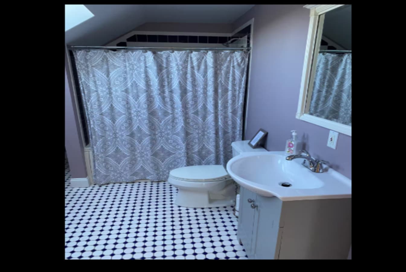 2025-04-16 09_13_41-Your space preview - Listing editor - Airbnb.png