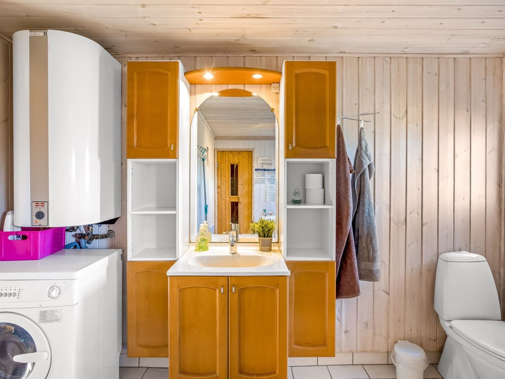 Bathroom / Wellness
