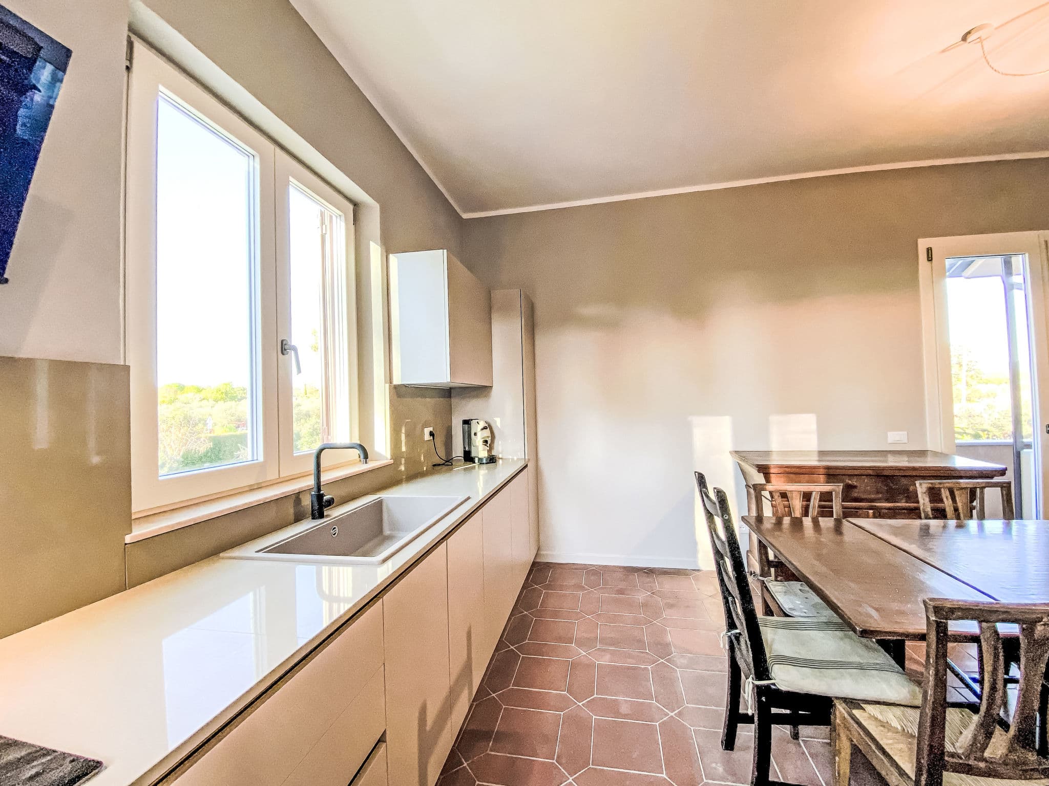 Kitchen / Dining Room
