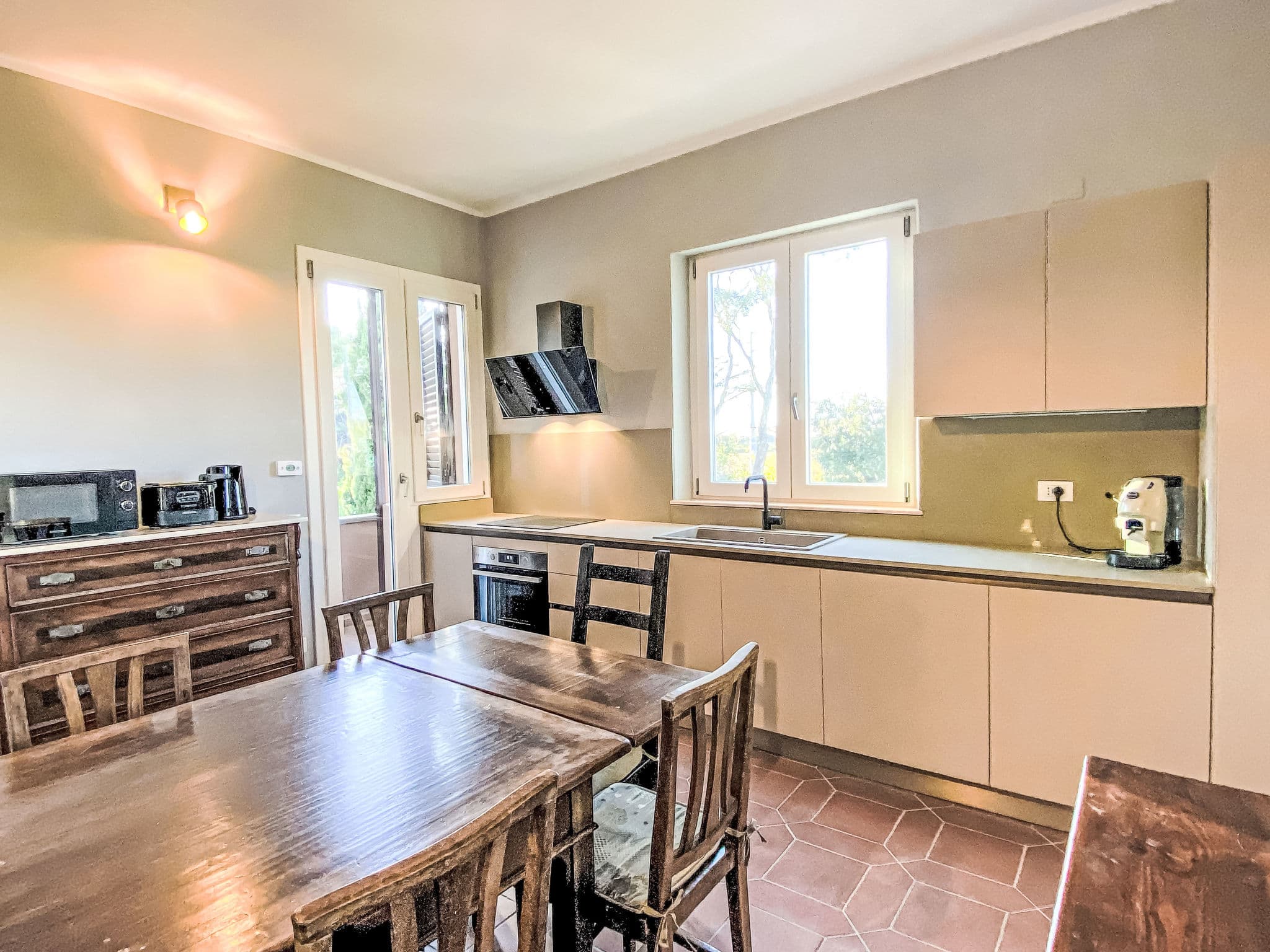 Kitchen / Dining Room
