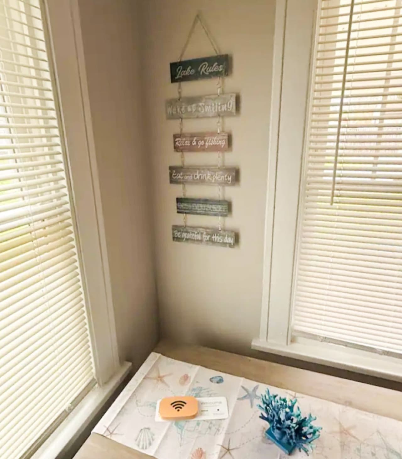 roxbro wifi table.jpg