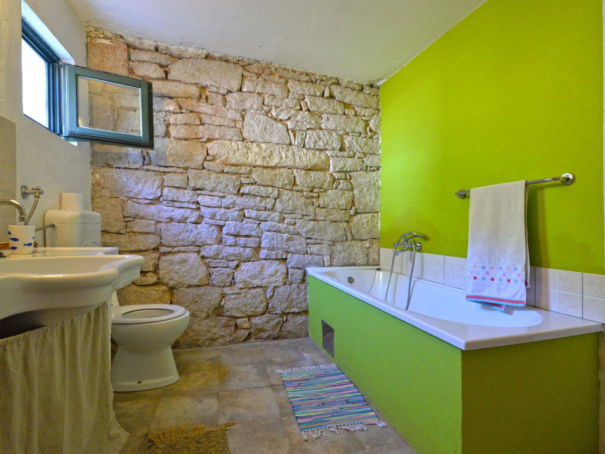 Gallery Image 13