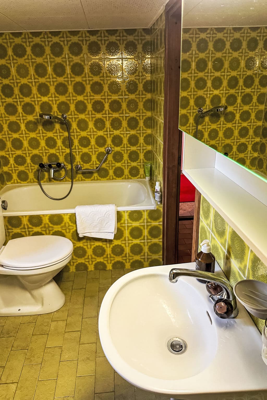 Bathroom / Wellness