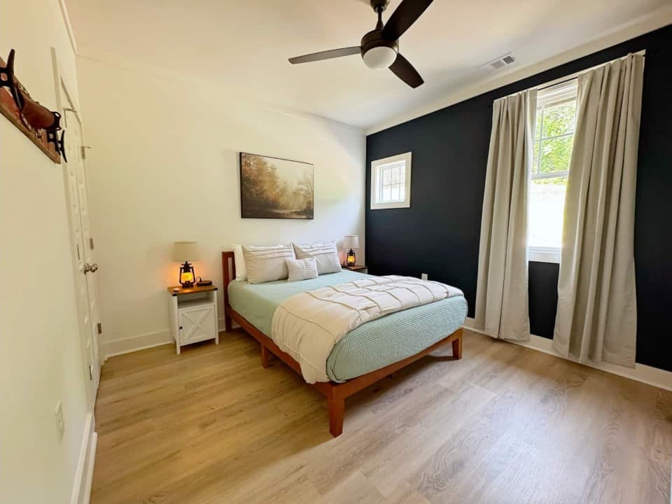 Gallery Image 15