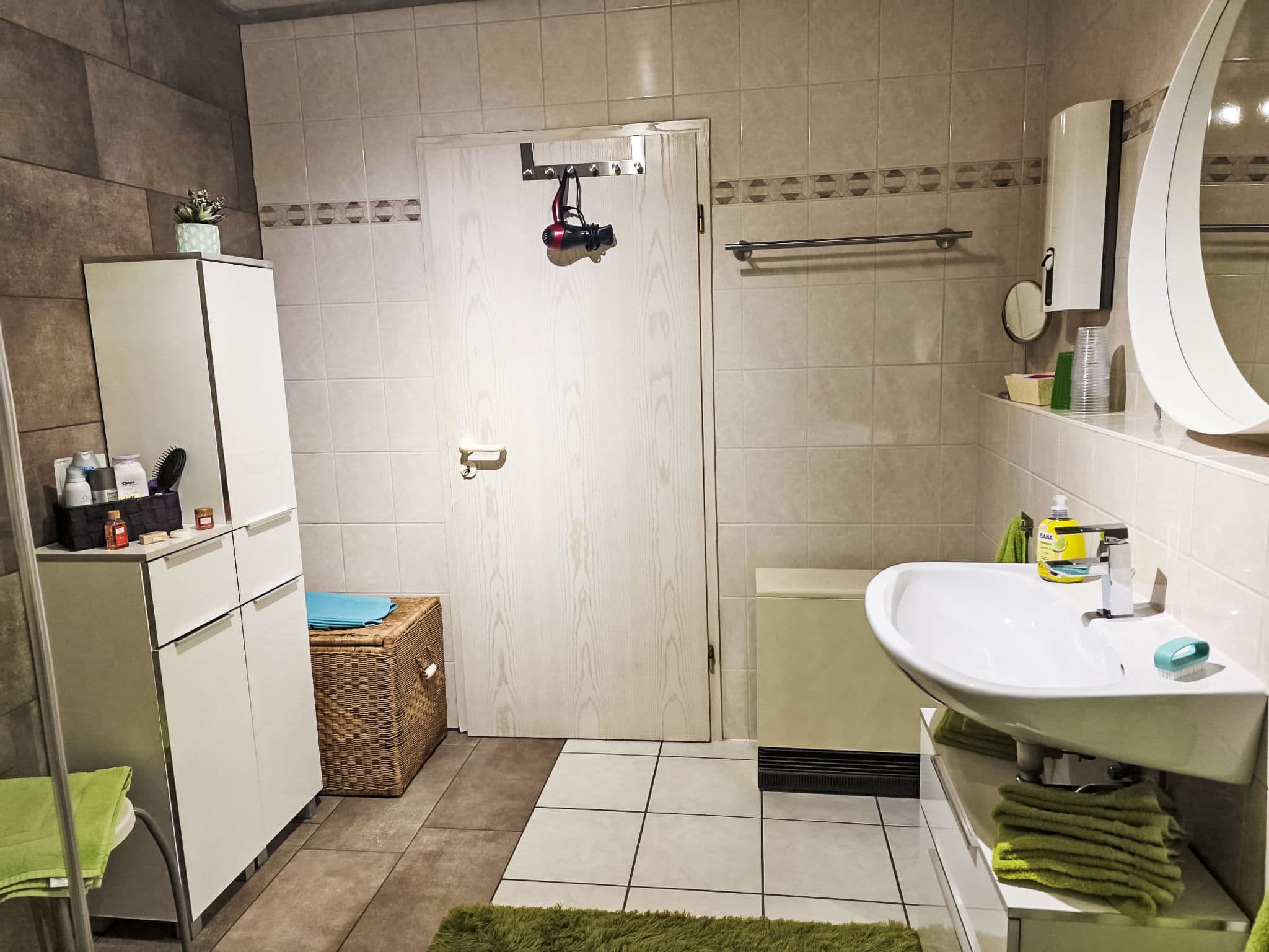 Bathroom / Wellness
