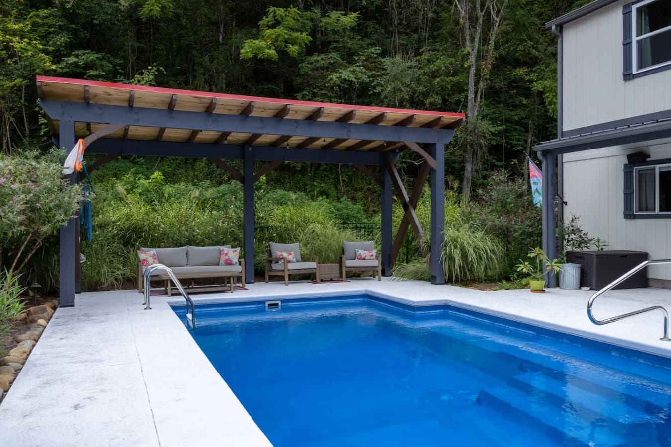 Swim All Season: Thanks to the pool heater, the water is always "just right," regardless of the breeze.