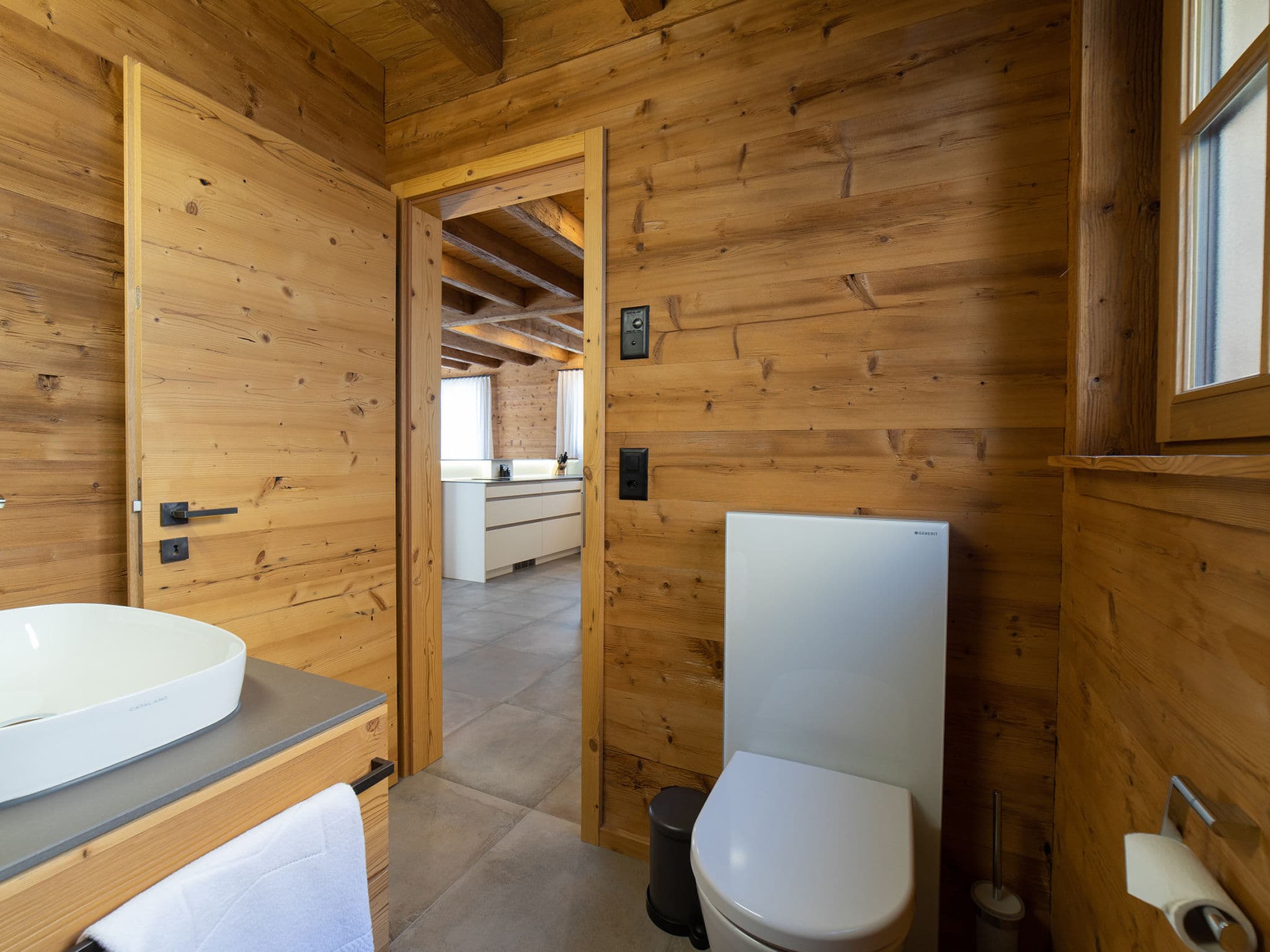 Bathroom / Wellness