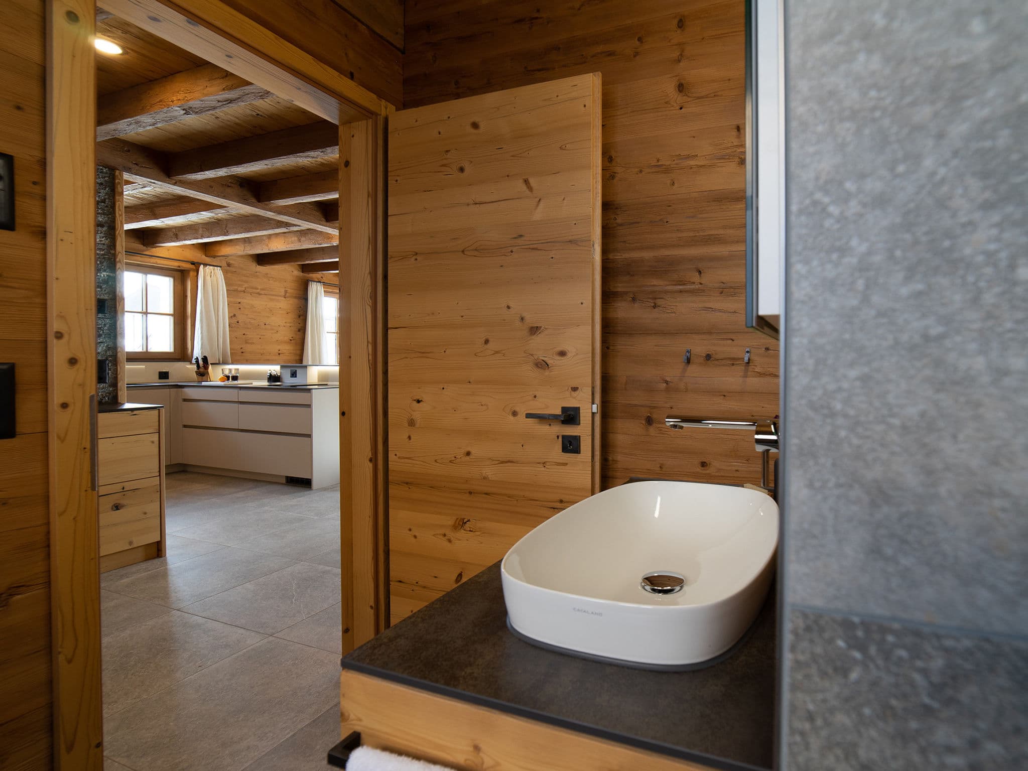 Bathroom / Wellness