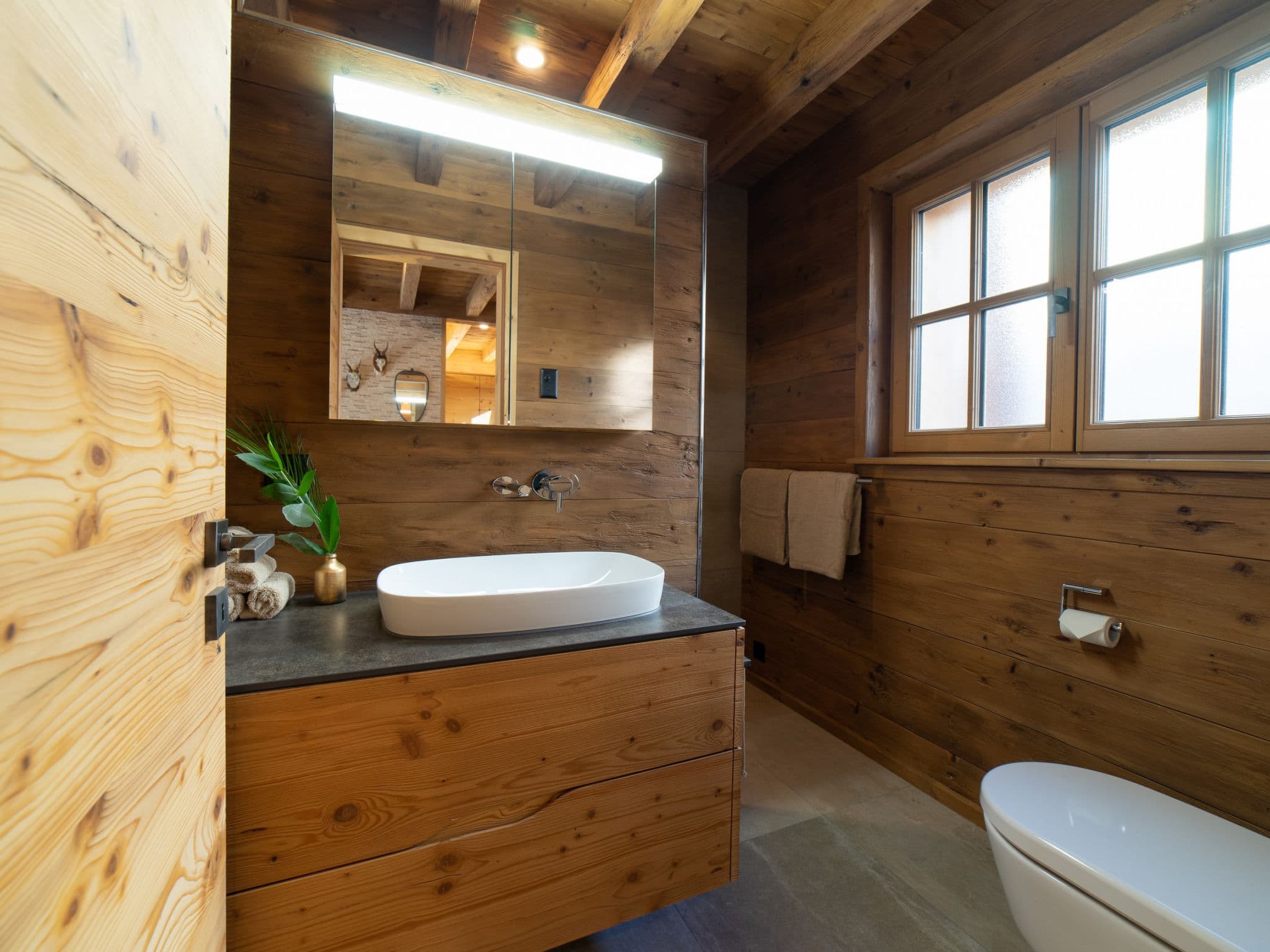 Bathroom / Wellness