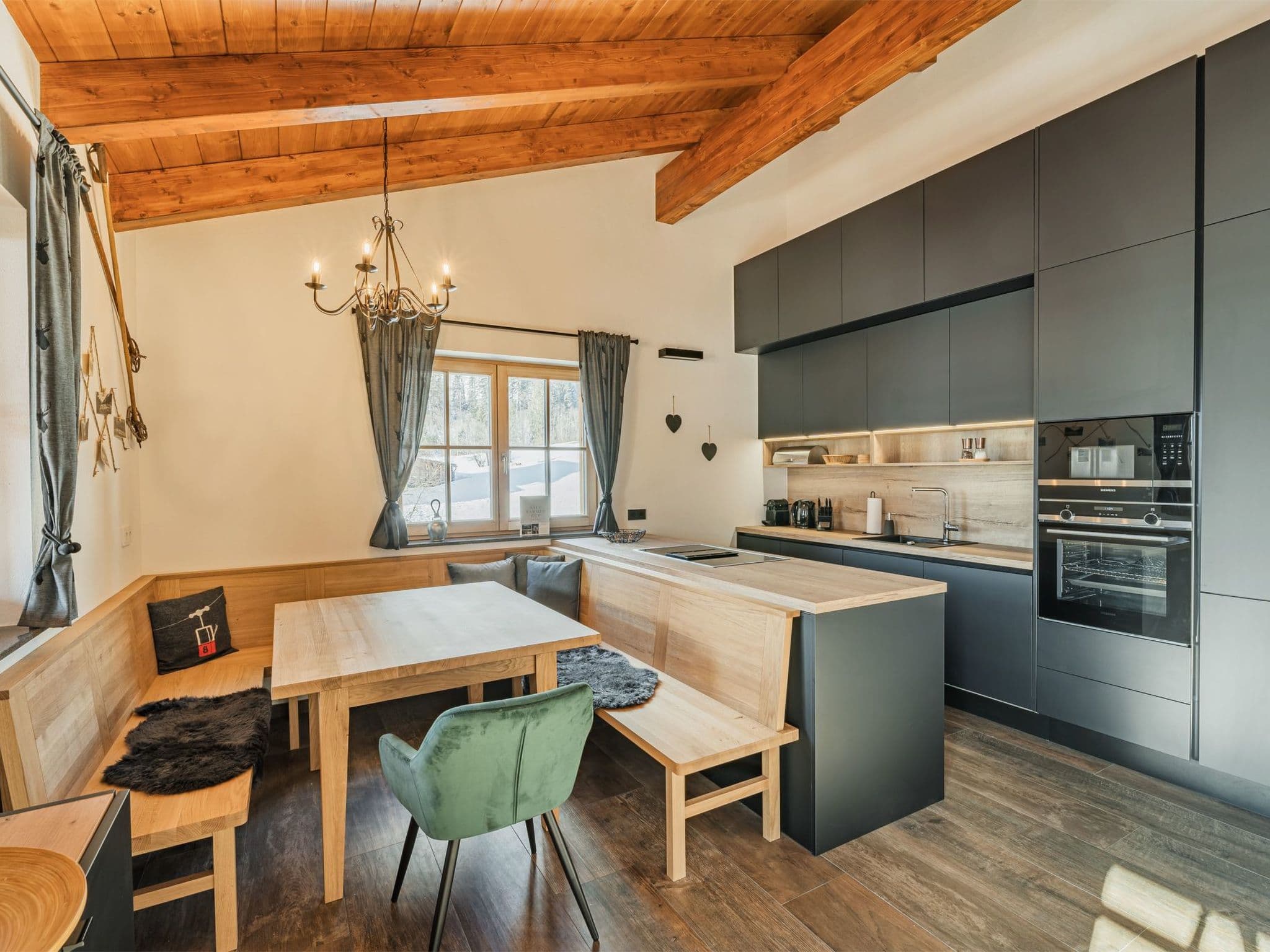 Kitchen / Dining Room