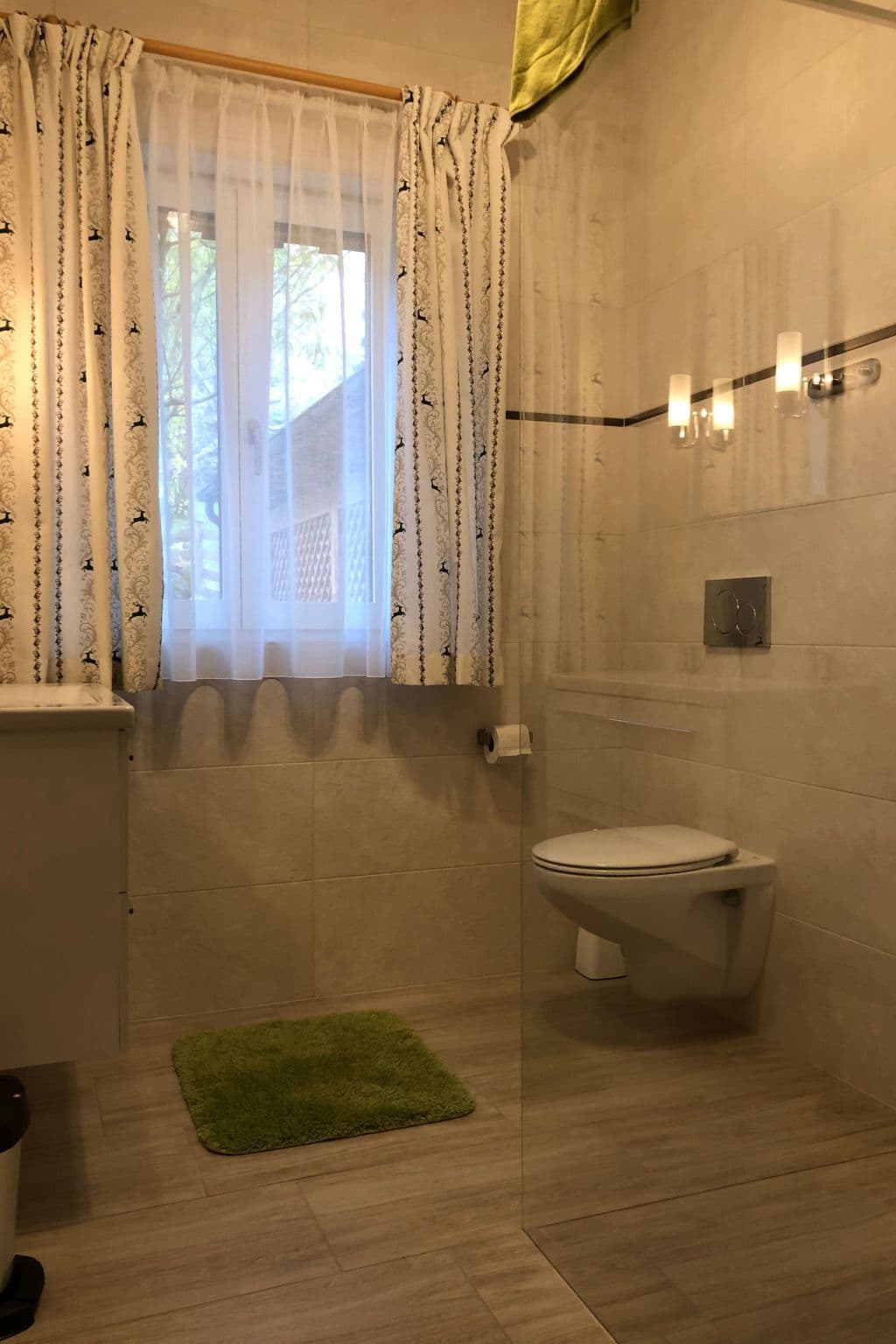 Bathroom / Wellness