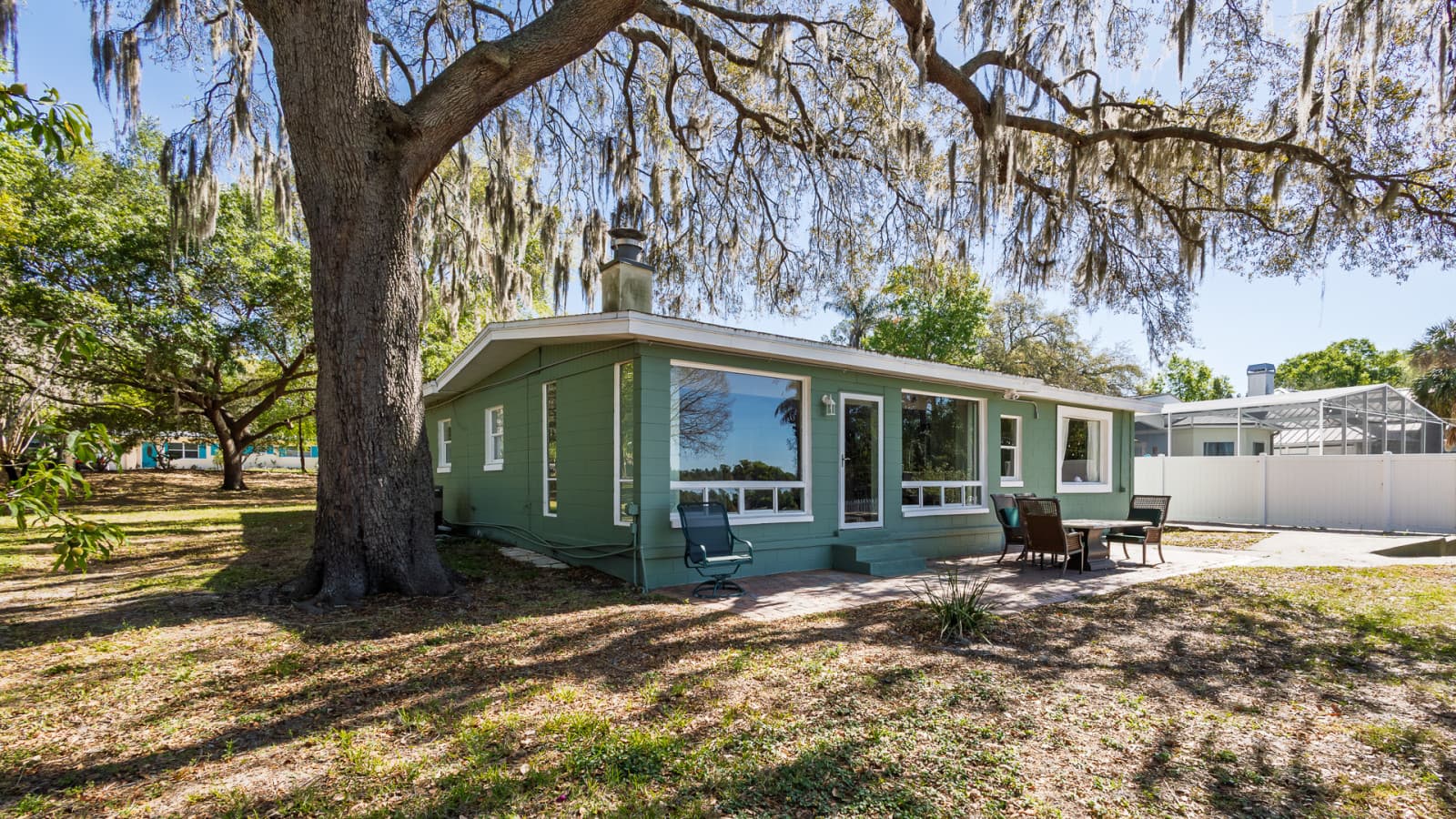 267 NE Triplet Dr. - Final  (29).jpg