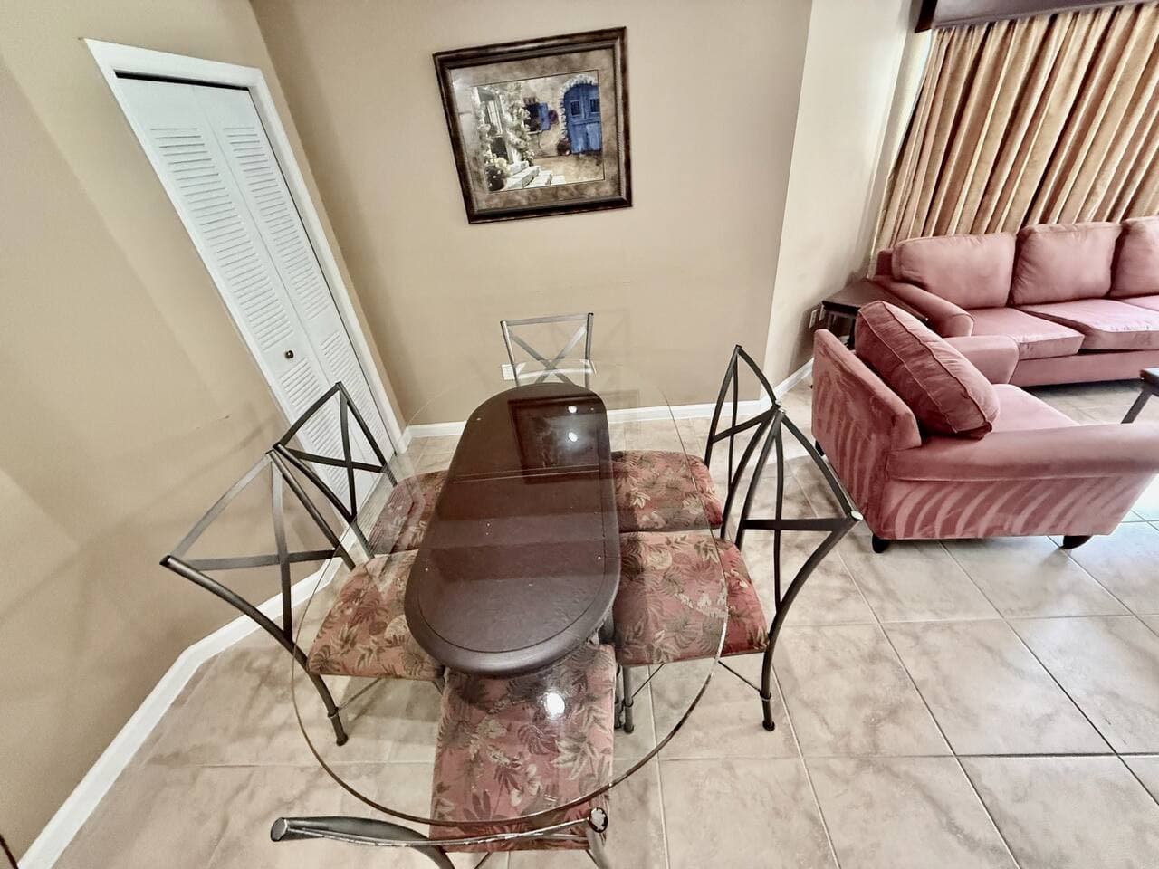 Gallery Image 37