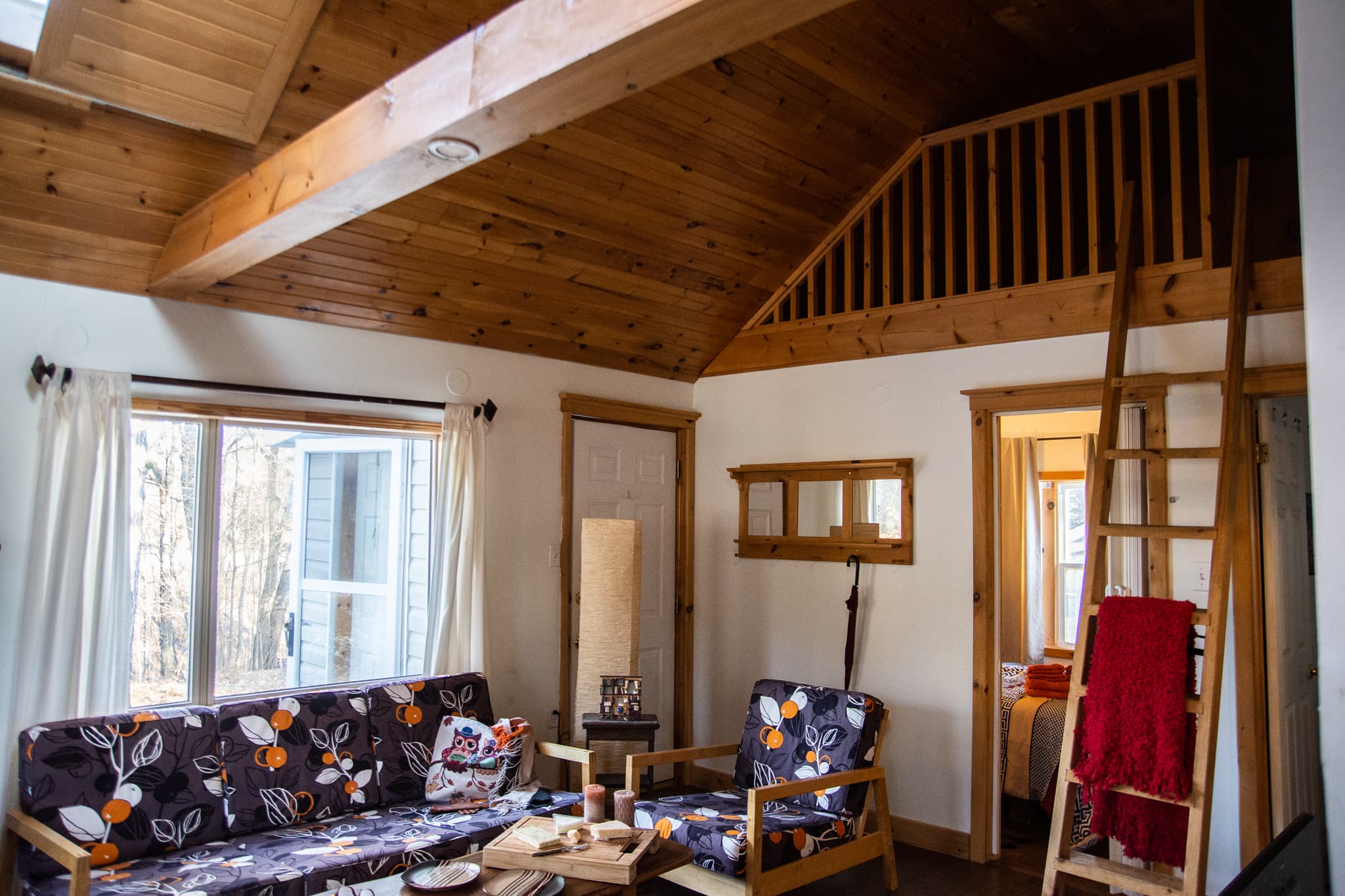 Starsview Cottage Main Room 