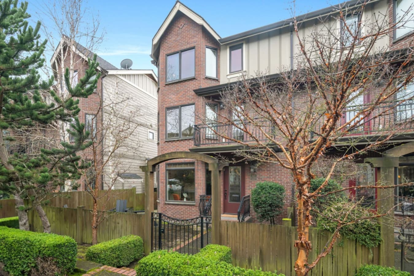 Welcome to Queen Anne’s Kinnear Townhouse, a three-story home blending Tudor and Contemporary charm.