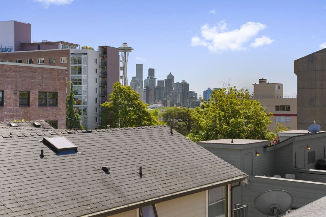 Space Needle view from the balcony!