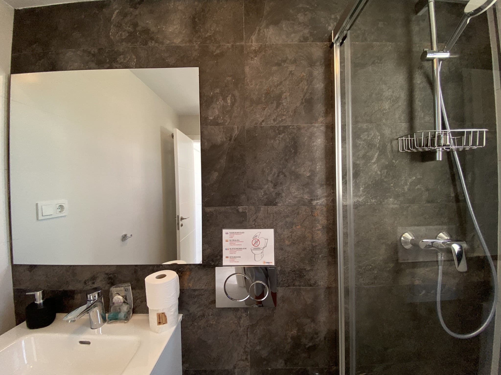 Bathroom / Wellness