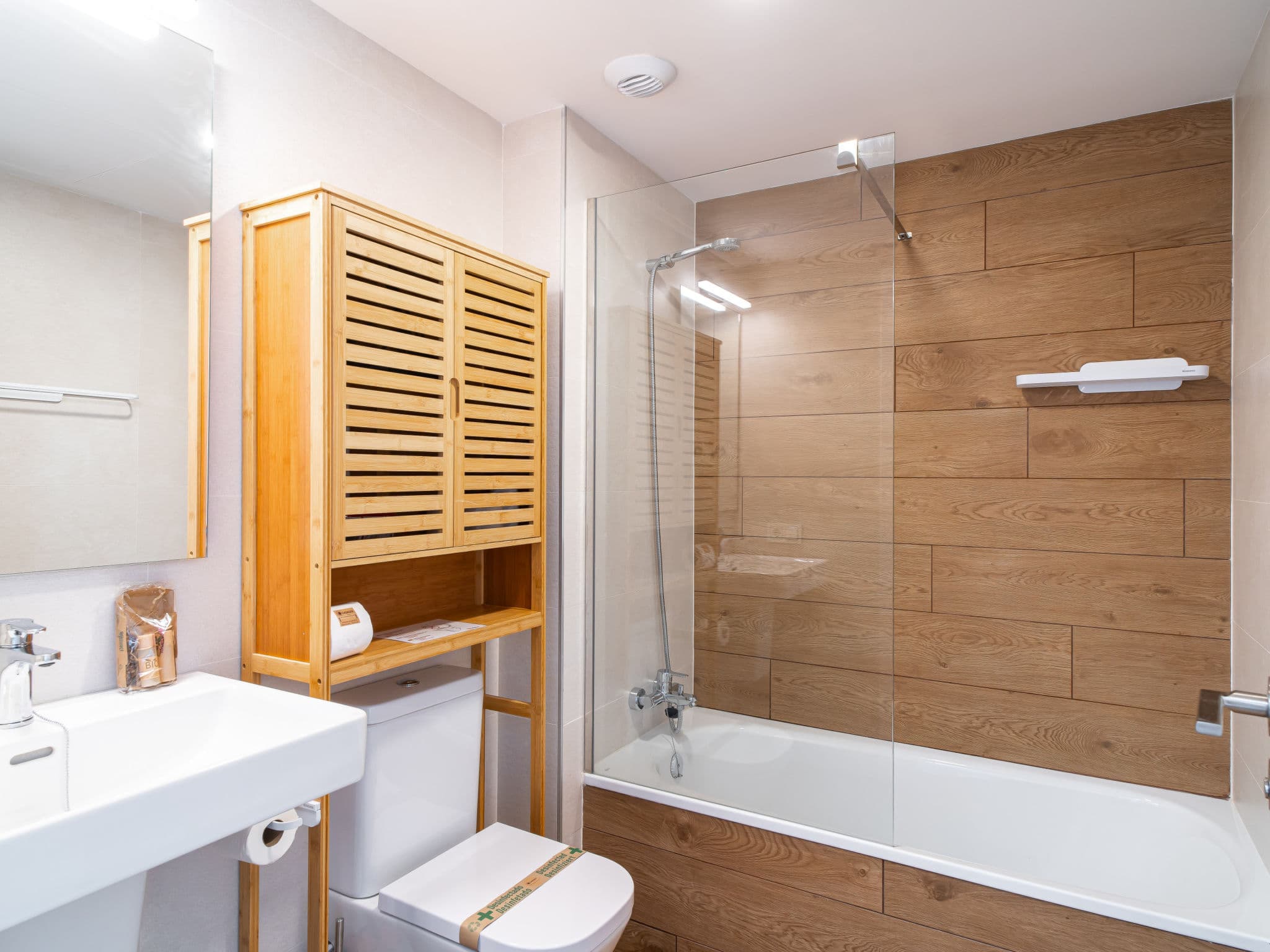 Bathroom / Wellness