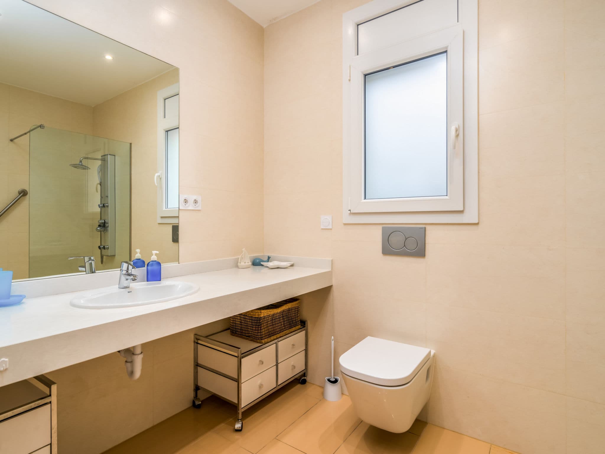 Bathroom / Wellness