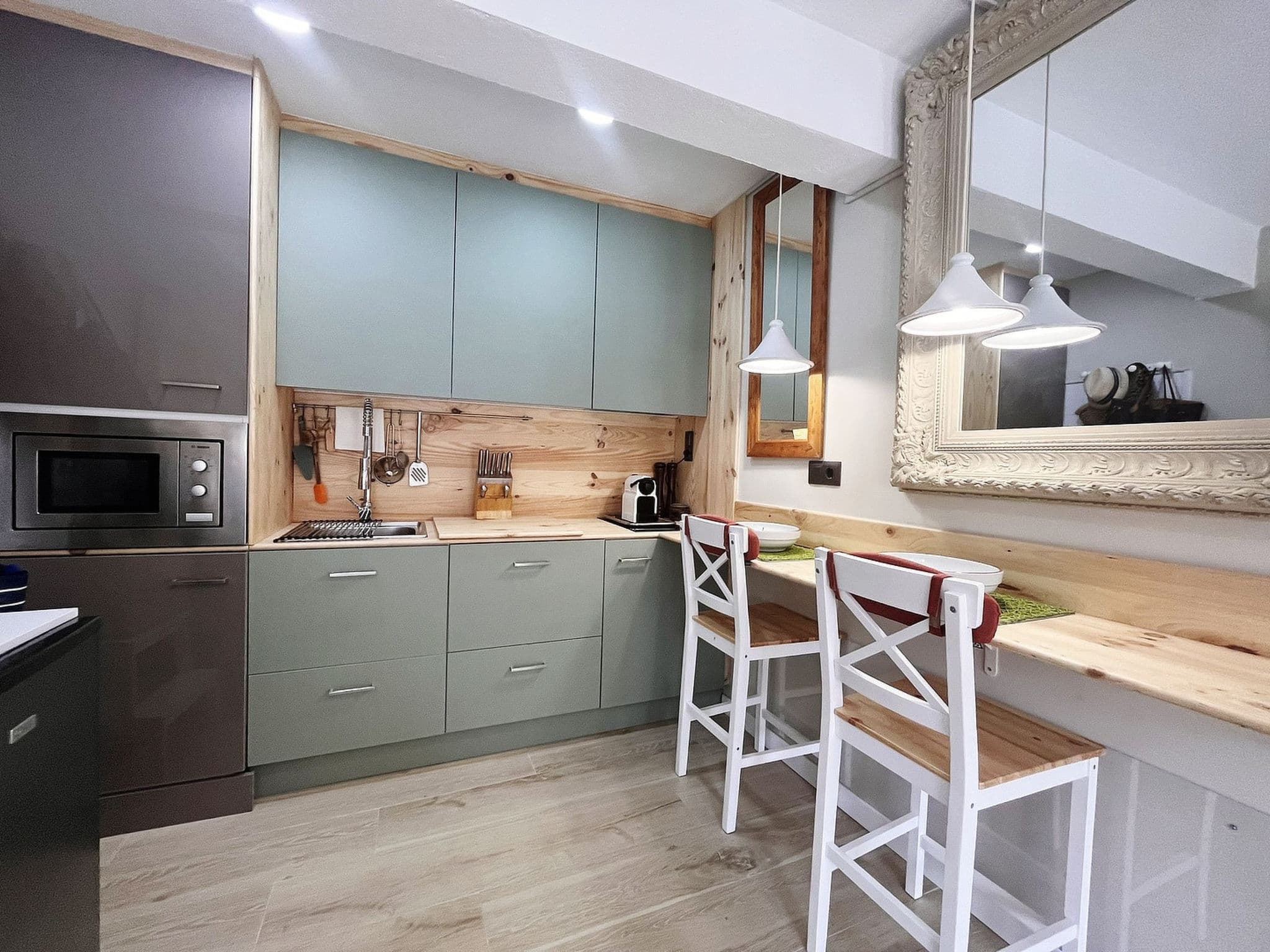 Kitchen / Dining Room