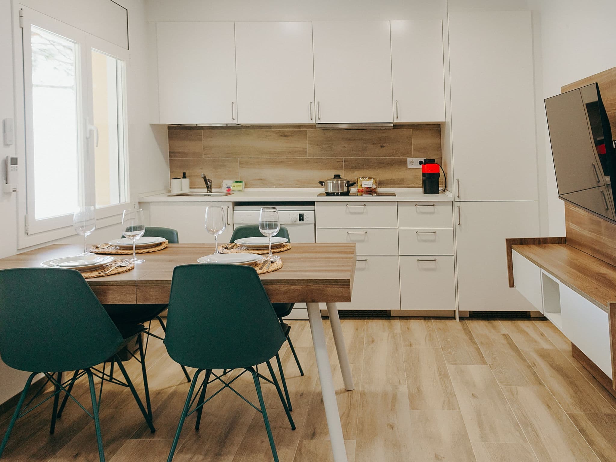 Kitchen / Dining Room