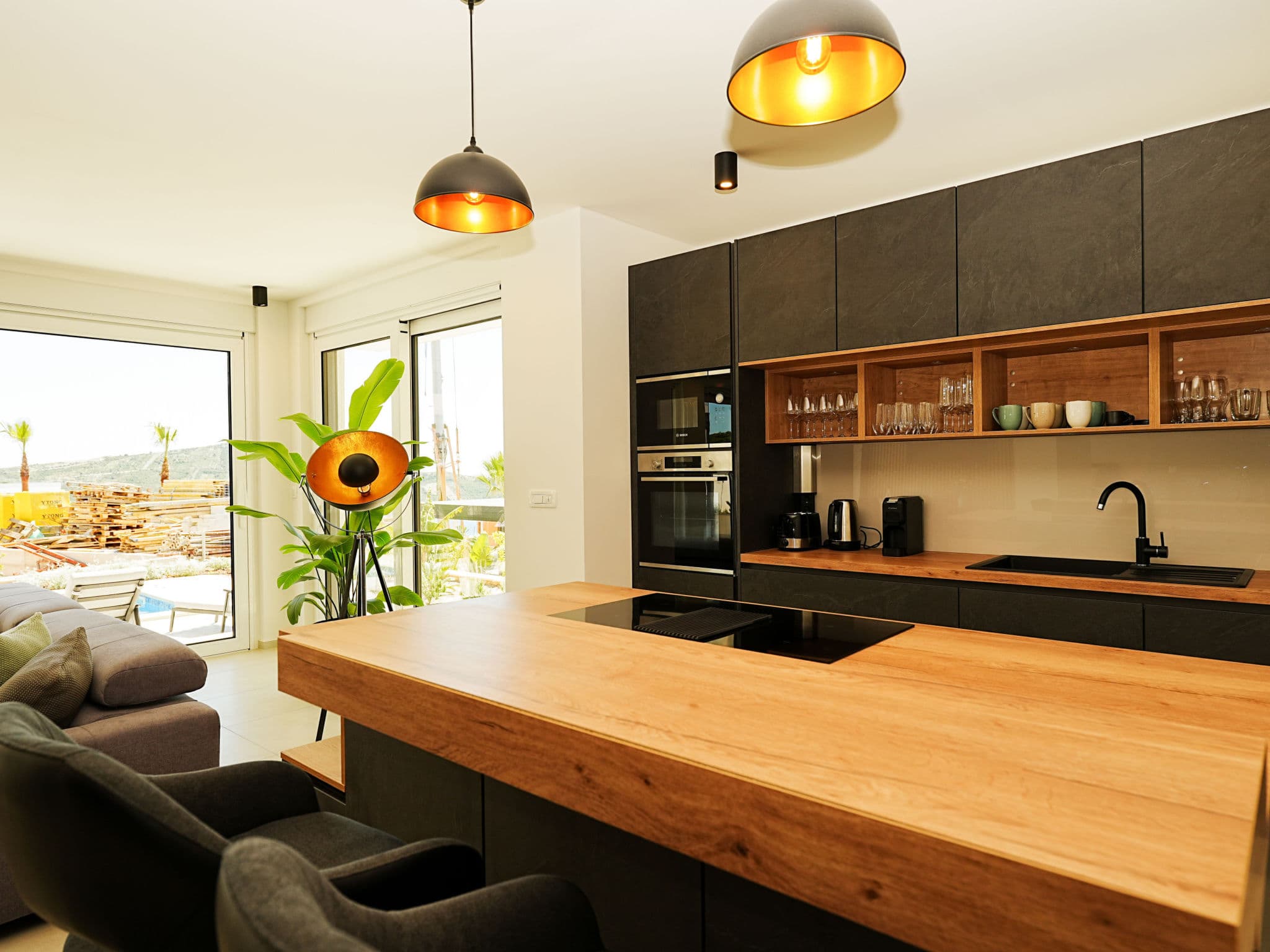 Kitchen / Dining Room