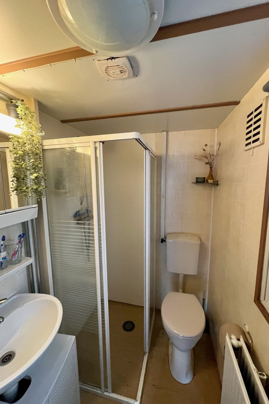 Bathroom / Wellness