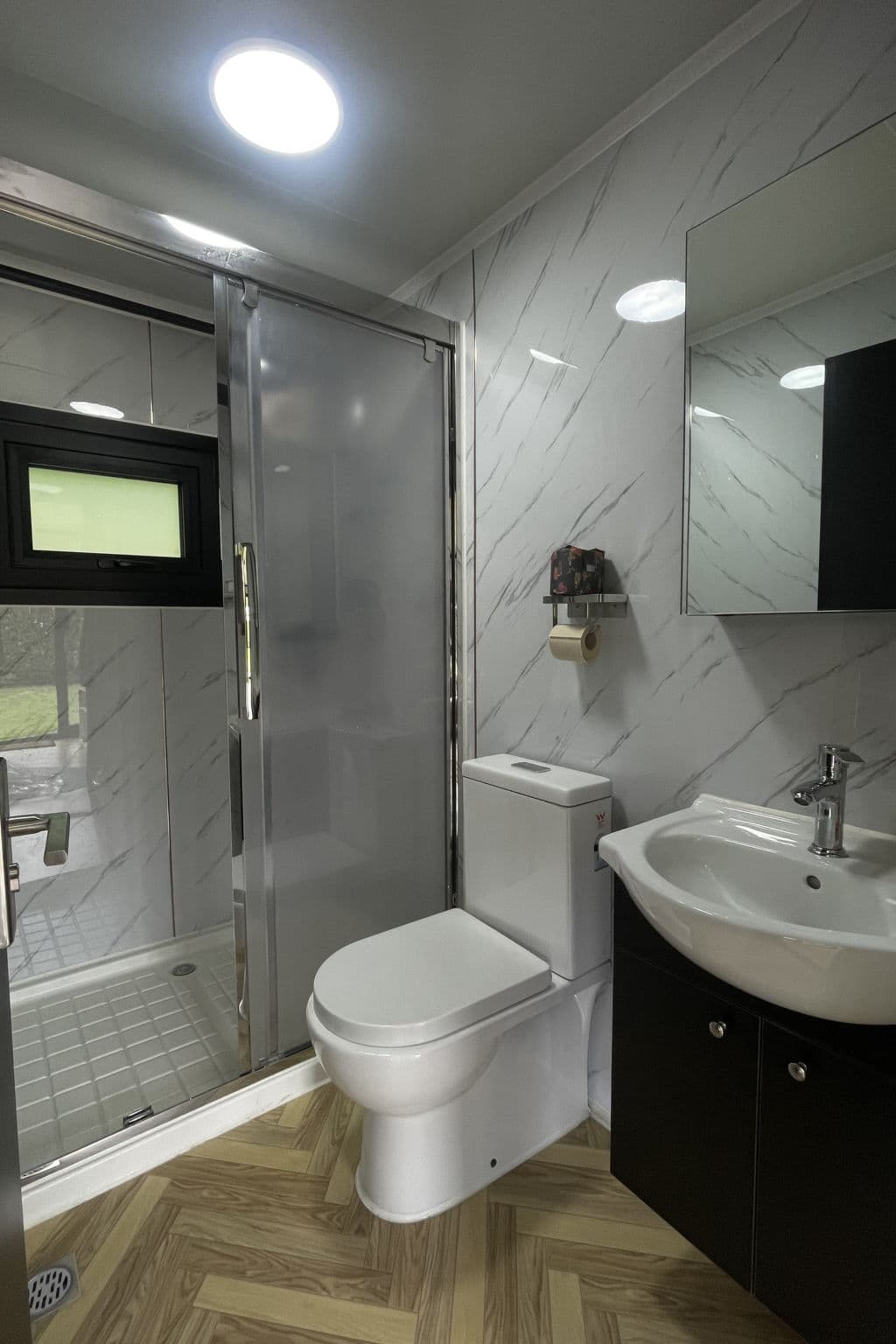 Bathroom / Wellness