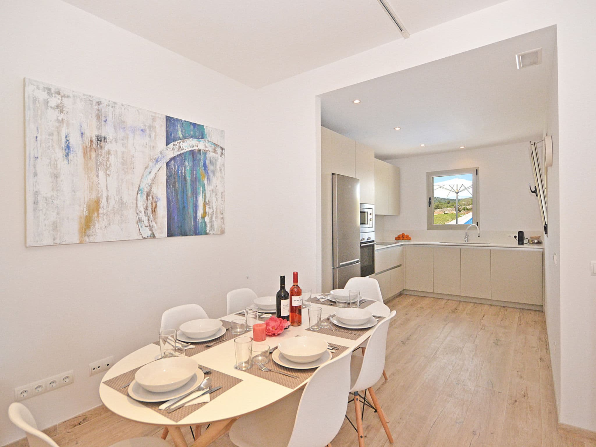 Kitchen / Dining Room
