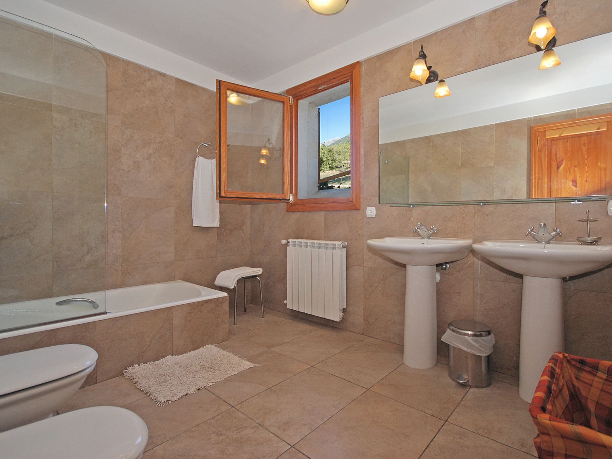 Bathroom / Wellness