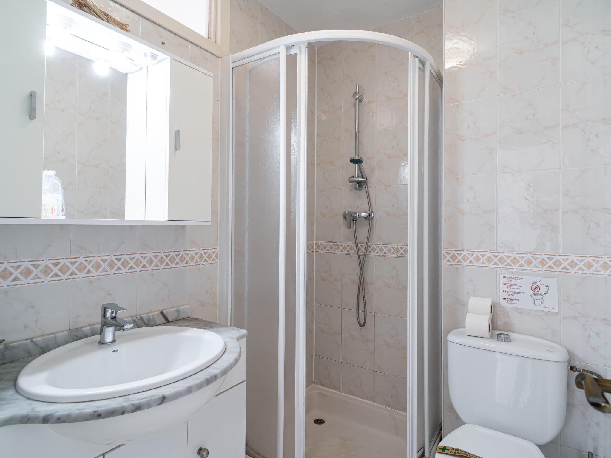 Bathroom / Wellness