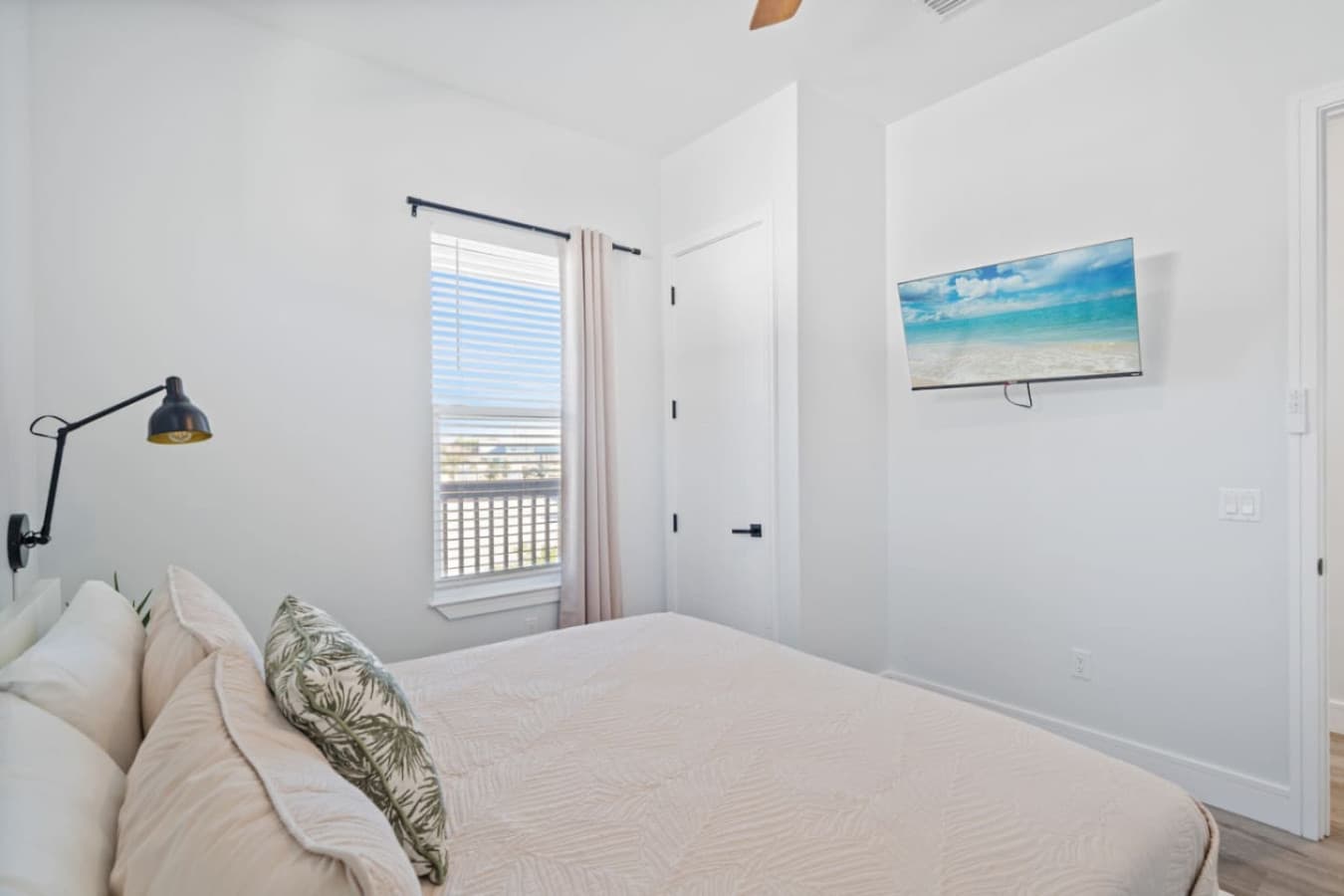 Second King bedroom upstairs