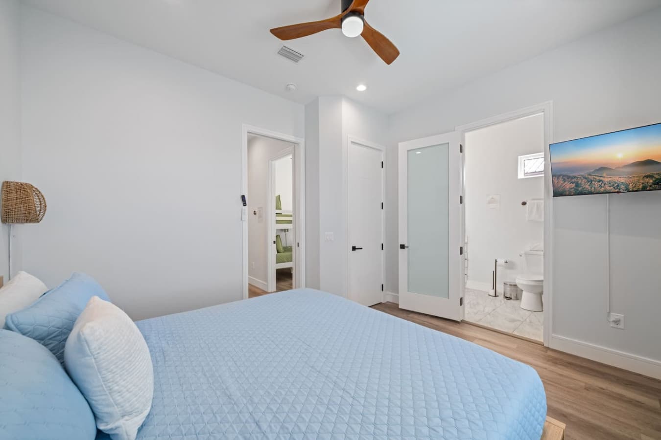 Master bedroom (king) with en suite bathroom and large smart TV
